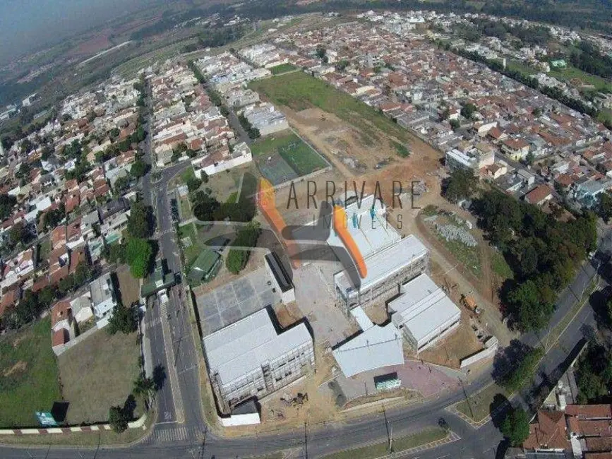 Terreno / Lote à venda, 300m2 em Salto - SP - imagem 4 Foto 4 de Terreno / Lote à venda, 300m2 em Salto - SP