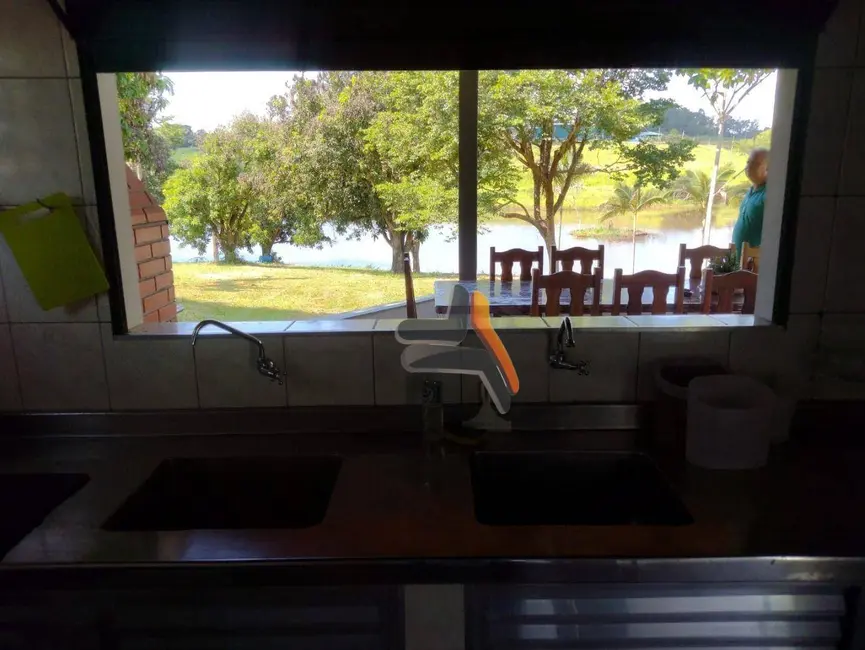 Foto 8 de Sítio / Rancho com 3 quartos à venda, 100000m2 em Capivari - SP