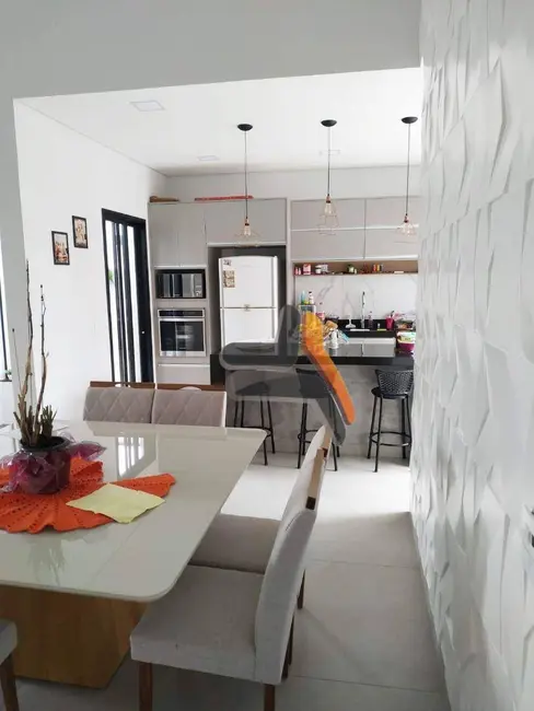 Foto 5 de Casa de Condomínio com 3 quartos à venda, 175m2 em Loteamento Terras de São Pedro e São Paulo, Salto - SP