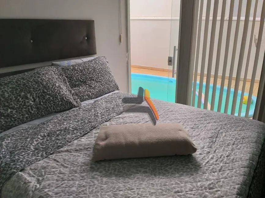 Foto 9 de Casa com 3 quartos à venda, 275m2 em Jardim Celani, Salto - SP