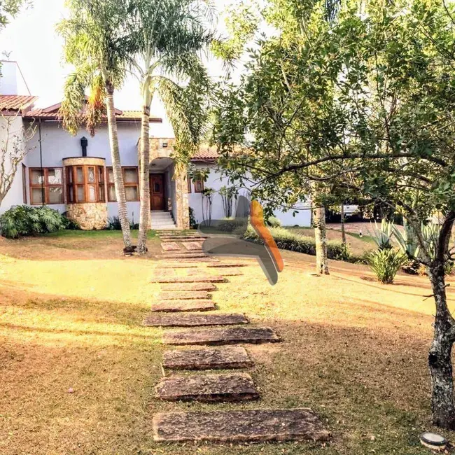 Foto 3 de Chácara com 4 quartos à venda, 2600m2 em Salto - SP