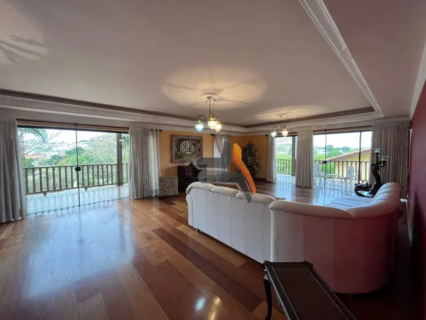 Casa de Condomínio com 7 quartos à venda e para alugar, 2617m2 em Salto - SP - imagem 5 Foto 5 de Casa de Condomínio com 7 quartos à venda e para alugar, 2617m2 em Salto - SP