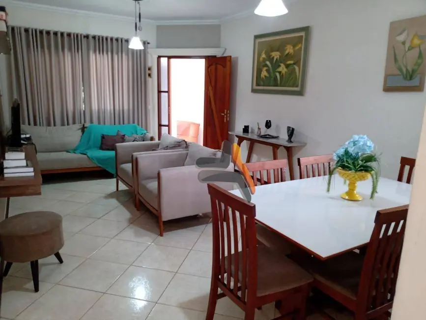 Foto 1 de Casa com 3 quartos à venda, 197m2 em Vila Henrique, Salto - SP