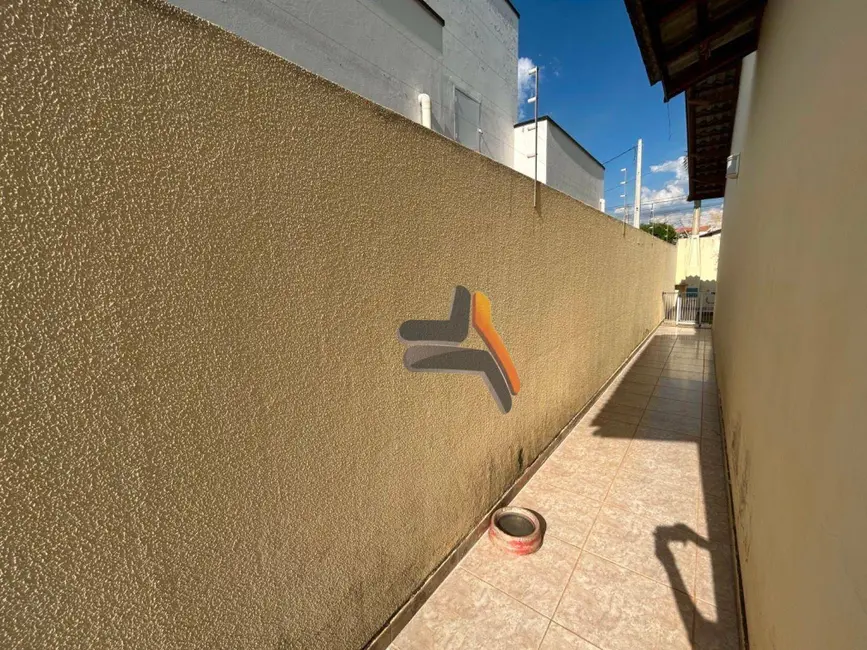 Foto 5 de Casa com 2 quartos à venda, 160m2 em Jardim Santa Marta III, Salto - SP