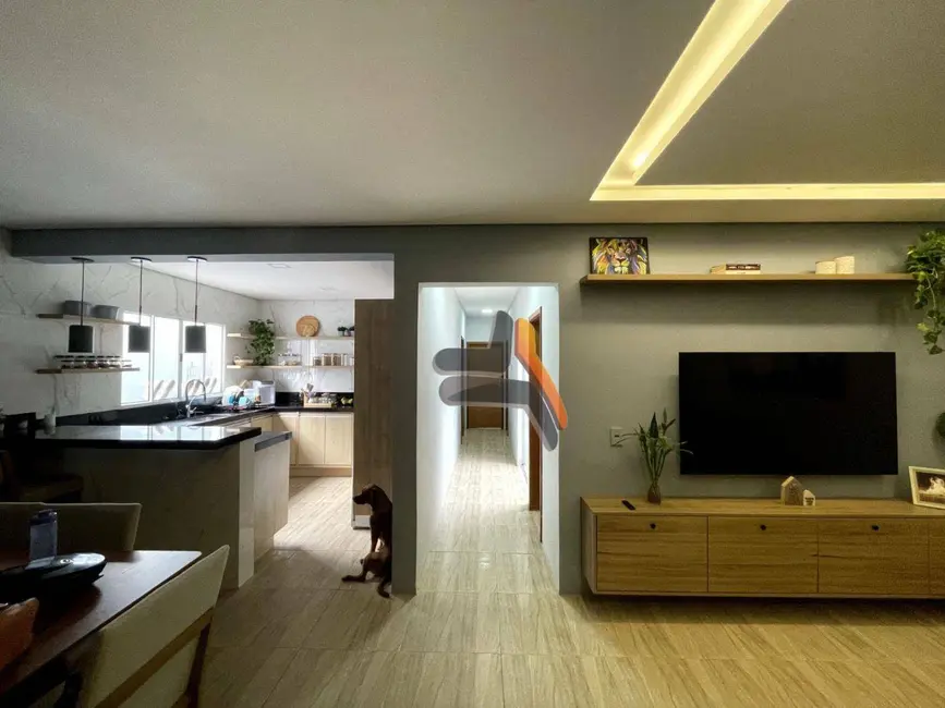 Foto 1 de Casa com 3 quartos à venda, 200m2 em Salto - SP