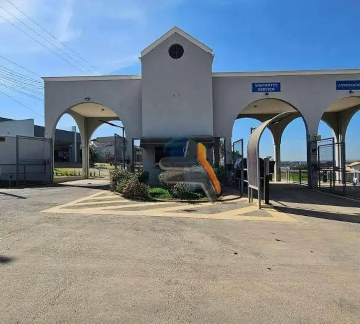Foto 1 de Terreno / Lote à venda, 1030m2 em Salto - SP