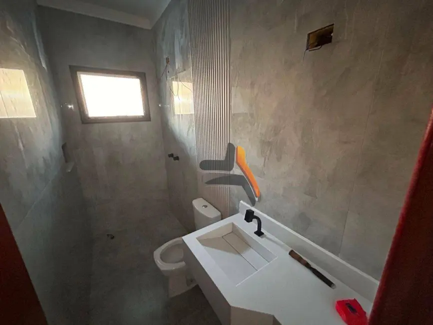 Foto 2 de Casa com 3 quartos à venda, 150m2 em Jardim Panorama, Salto - SP