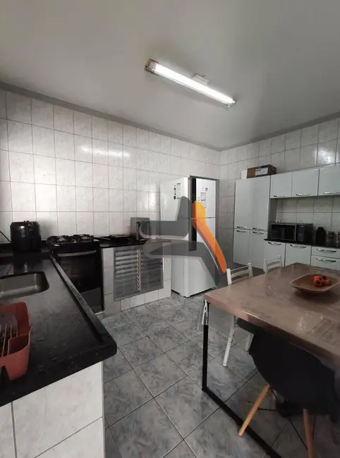 Foto 4 de Casa com 2 quartos à venda, 161m2 em Jardim Santa Marta, Salto - SP