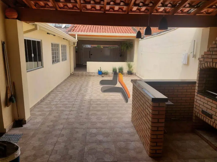 Foto 4 de Casa com 3 quartos à venda, 251m2 em Jardim Santa Cruz, Salto - SP