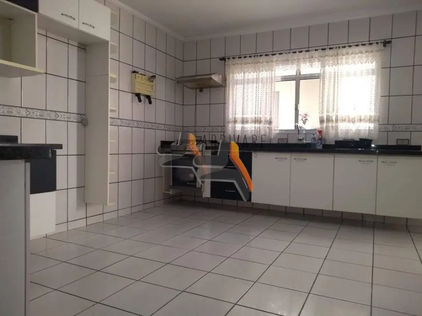 Foto 7 de Casa com 3 quartos à venda, 180m2 em Jardim São João, Salto - SP