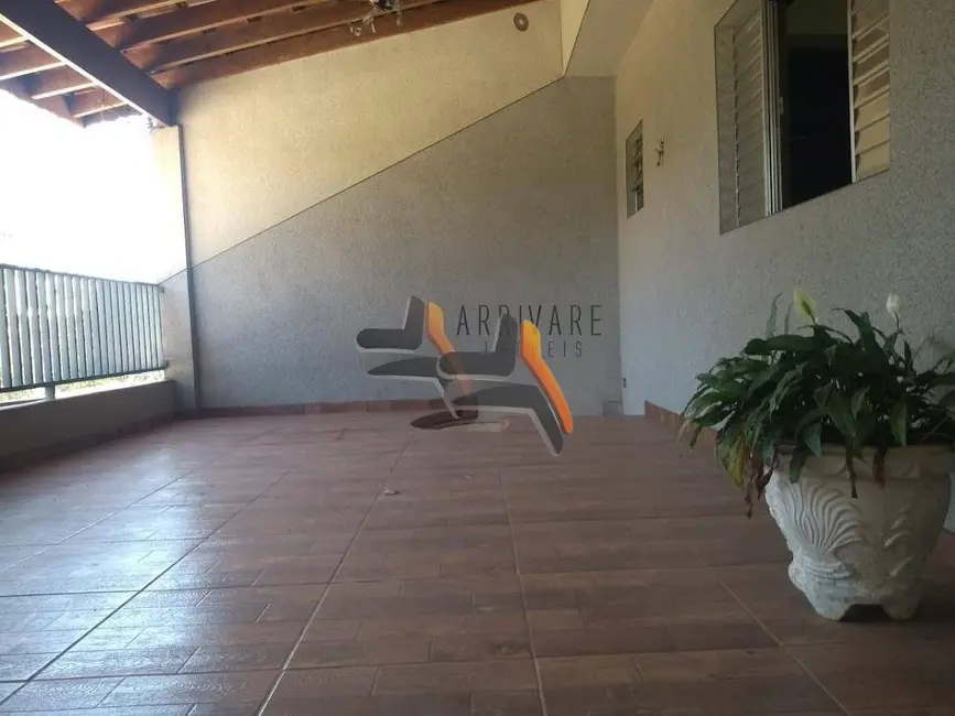 Foto 5 de Casa com 3 quartos à venda, 180m2 em Jardim São João, Salto - SP