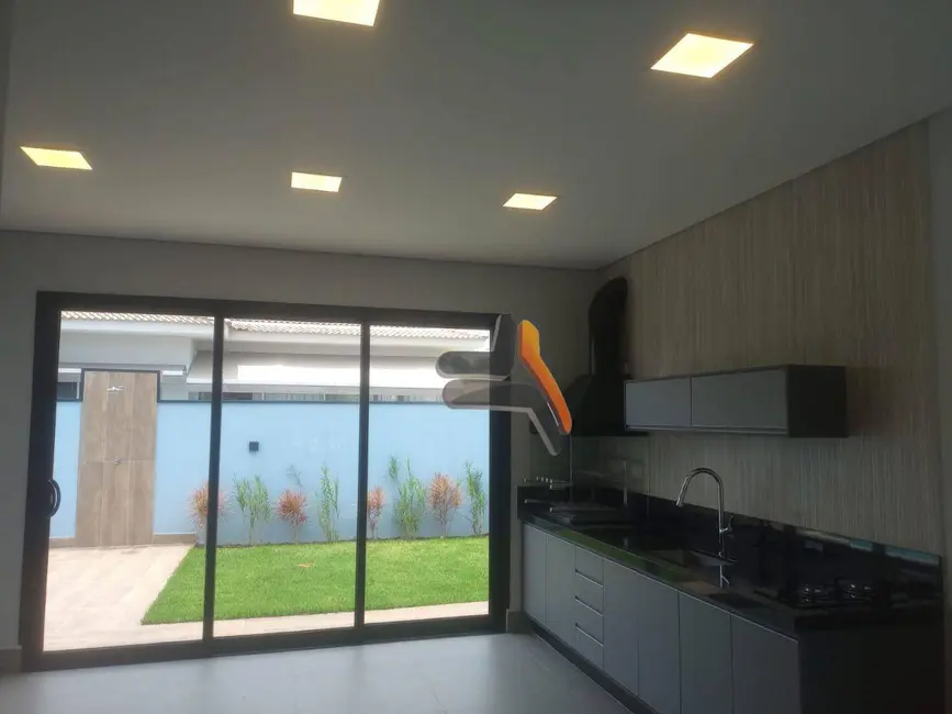 Foto 6 de Casa com 3 quartos à venda e para alugar, 478m2 em Salto - SP