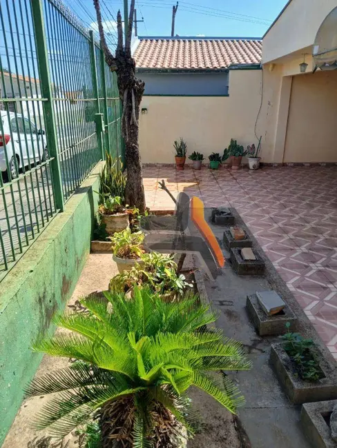 Foto 4 de Casa com 3 quartos à venda, 250m2 em Vila Teixeira, Salto - SP