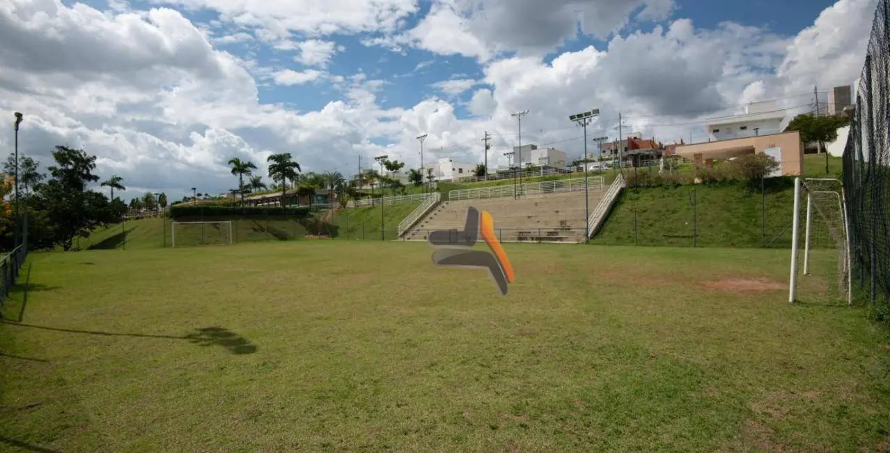 Foto 4 de Terreno / Lote à venda, 300m2 em Salto - SP