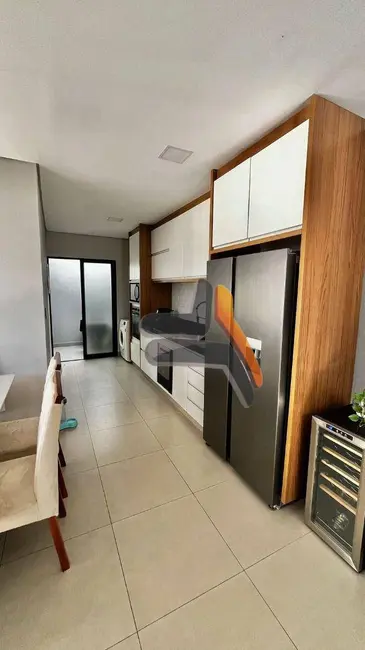 Foto 7 de Casa de Condomínio com 2 quartos à venda, 175m2 em Loteamento Terras de São Pedro e São Paulo, Salto - SP