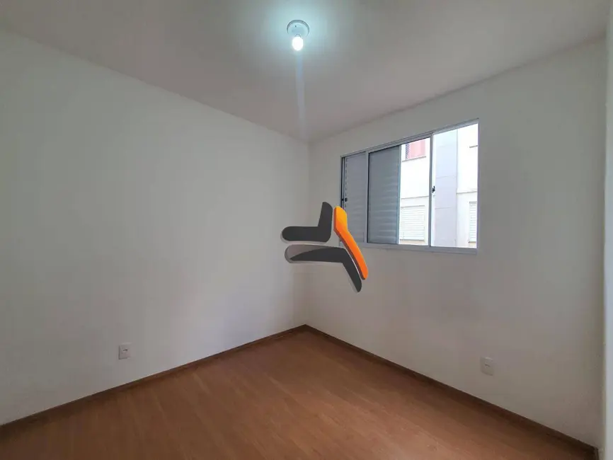 Apartamento com 2 quartos para alugar, 40m2 em Olaria, Salto - SP - imagem 7 Foto 7 de Apartamento com 2 quartos para alugar, 40m2 em Olaria, Salto - SP