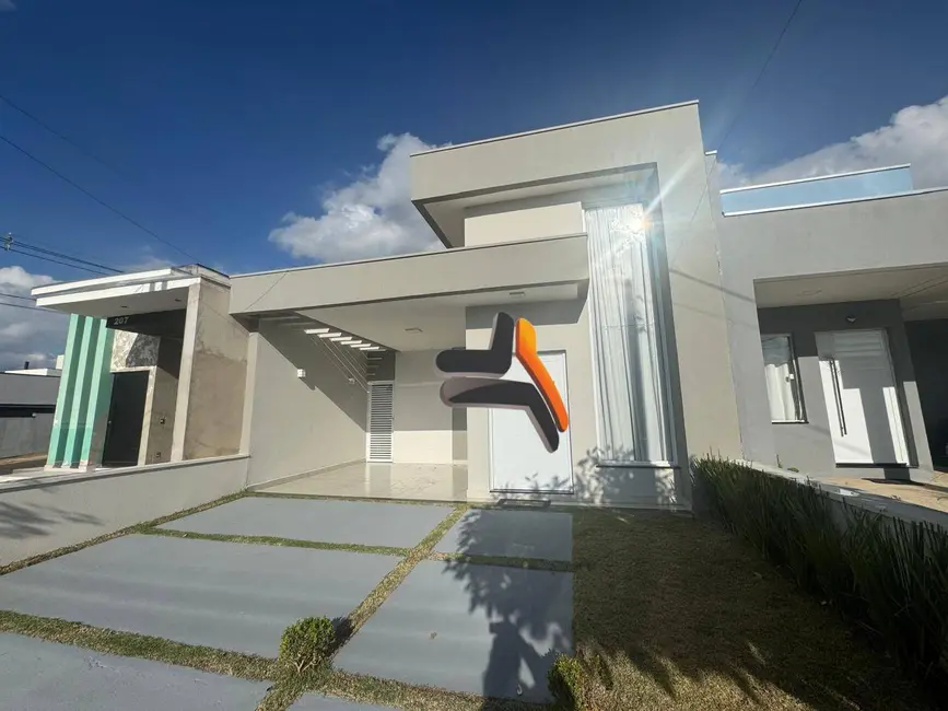 Foto 1 de Casa de Condomínio com 3 quartos à venda, 180m2 em Salto - SP