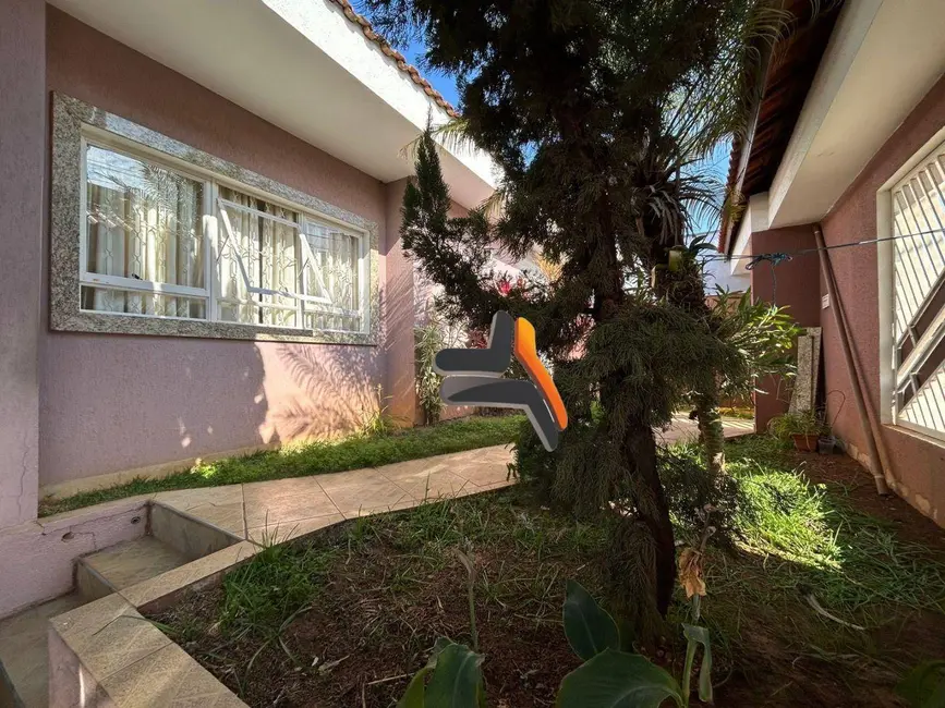 Foto 1 de Casa com 3 quartos à venda, 300m2 em Jardim Celani, Salto - SP