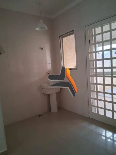 Foto 8 de Sobrado com 2 quartos à venda, 74m2 em Medeiros, Jundiai - SP