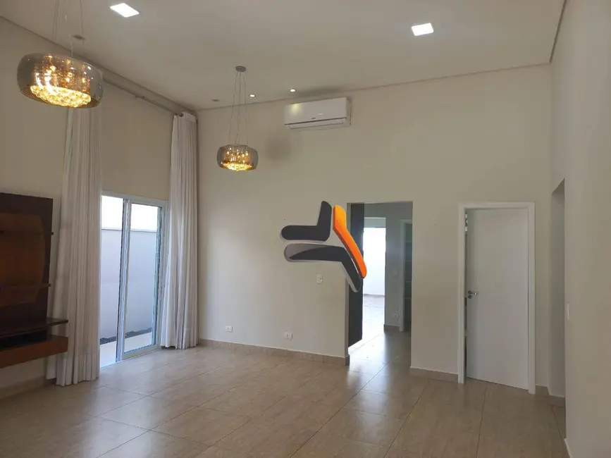 Foto 4 de Casa de Condomínio com 3 quartos à venda, 311m2 em Residencial Central Parque, Salto - SP