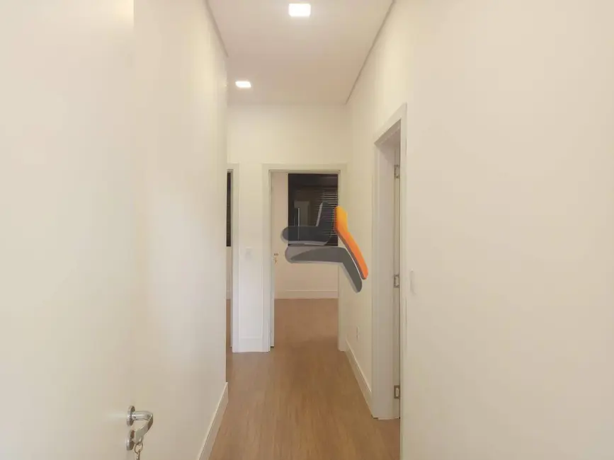 Foto 6 de Casa de Condomínio com 3 quartos à venda, 300m2 em Salto - SP