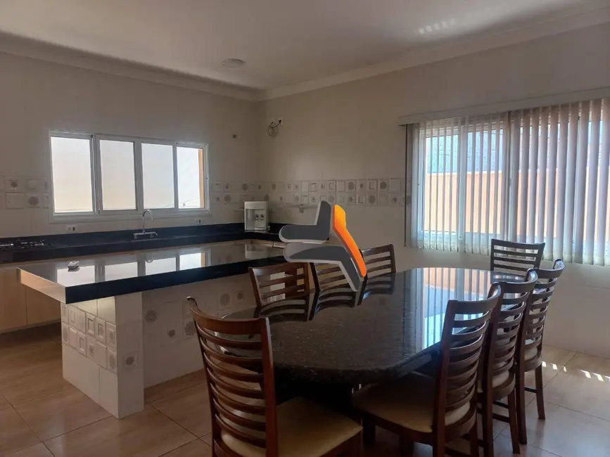 Foto 5 de Casa de Condomínio com 2 quartos à venda, 330m2 em Salto - SP