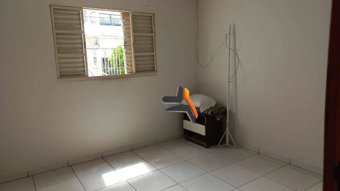 Foto 4 de Casa com 3 quartos à venda, 180m2 em Jardim Planalto, Salto - SP