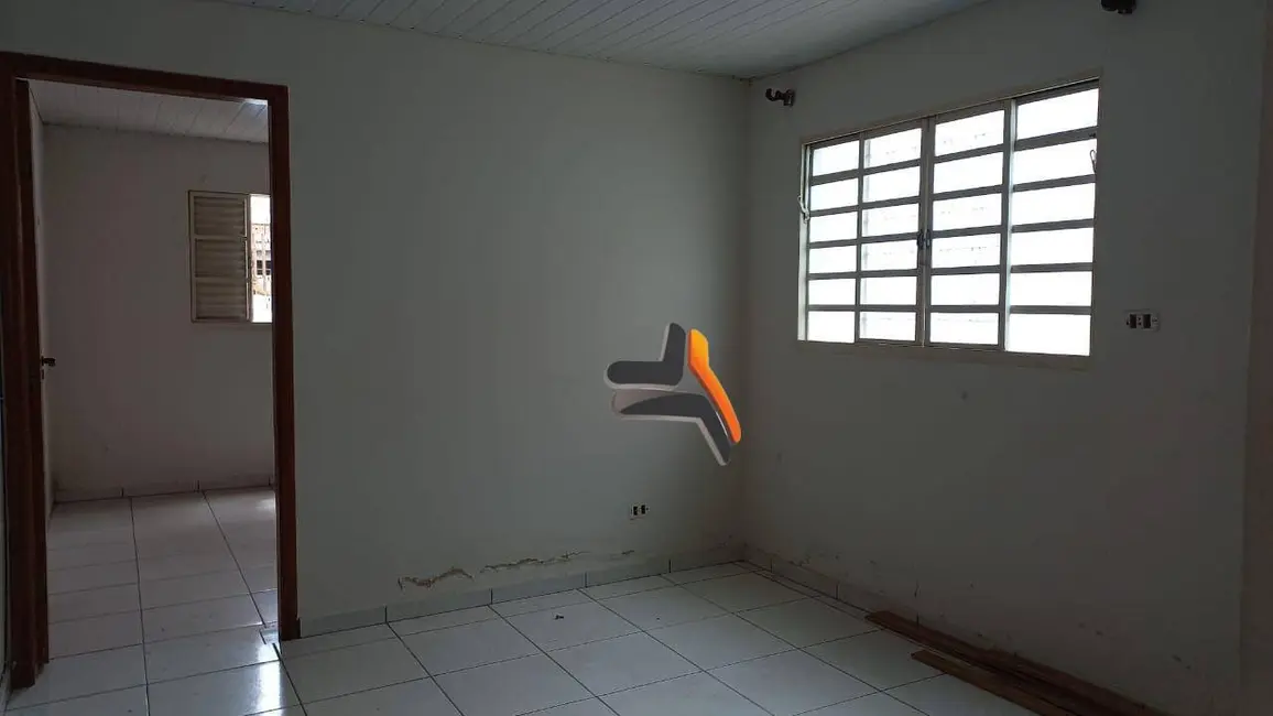 Foto 3 de Casa com 3 quartos à venda, 180m2 em Jardim Planalto, Salto - SP