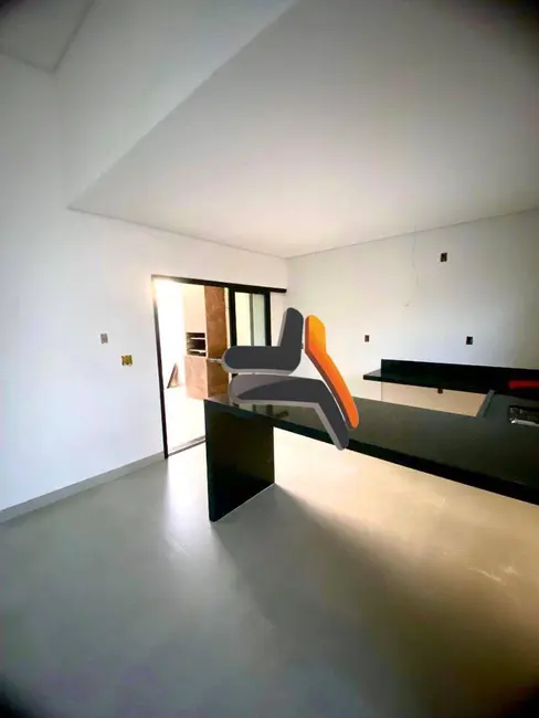 Foto 4 de Casa com 2 quartos à venda, 176m2 em Haras Paineiras, Salto - SP