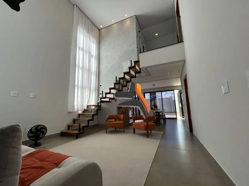 Foto 5 de Sobrado com 3 quartos à venda, 300m2 em Salto - SP