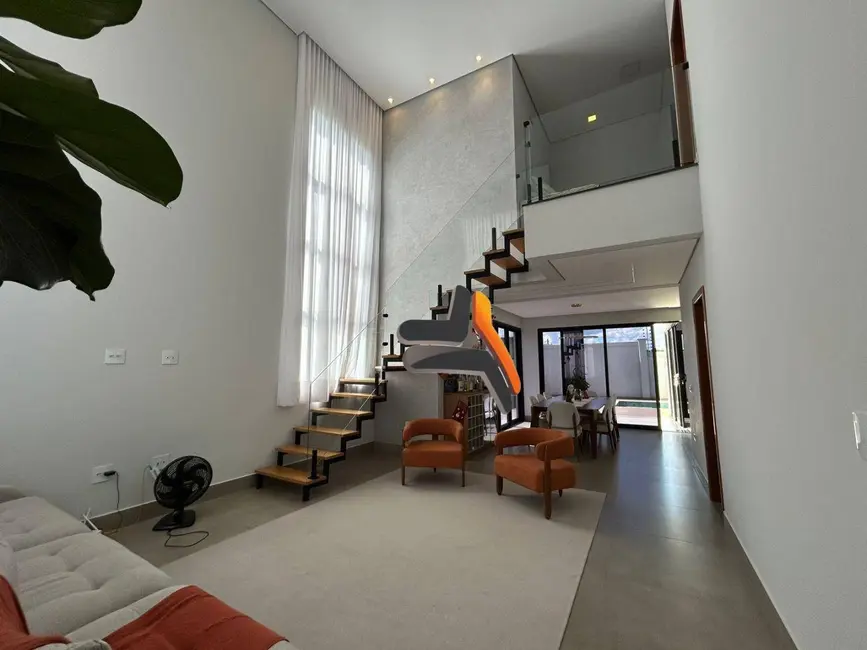 Foto 6 de Sobrado com 3 quartos à venda, 300m2 em Salto - SP