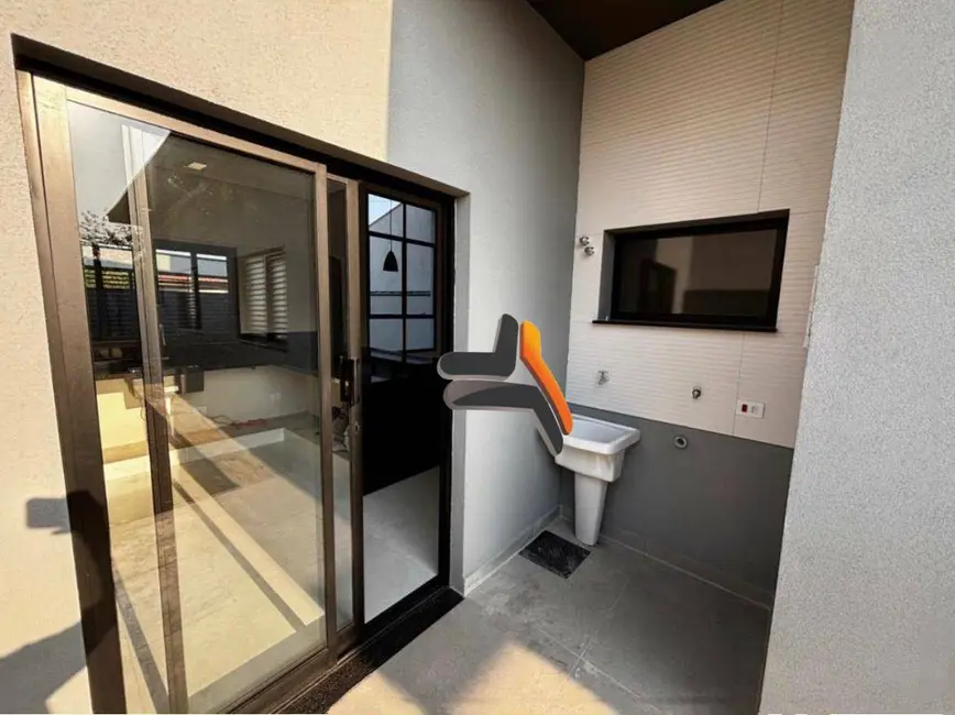 Foto 6 de Casa com 2 quartos à venda, 180m2 em Salto - SP