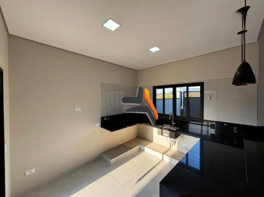 Foto 5 de Casa com 2 quartos à venda, 180m2 em Salto - SP