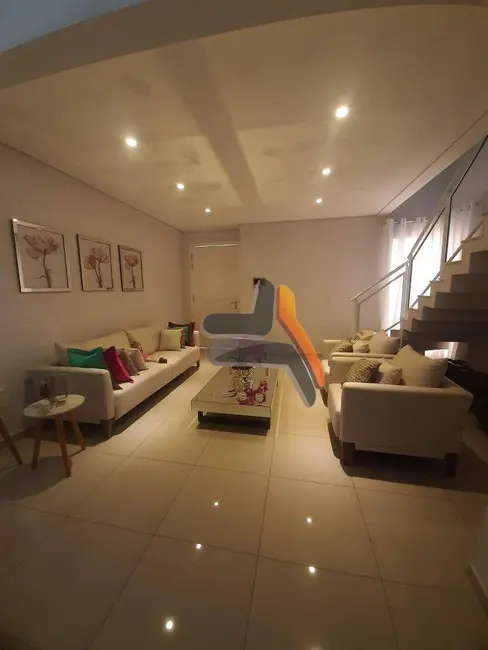 Sobrado com 3 quartos à venda, 250m2 em Loteamento Terras de São Pedro e São Paulo, Salto - SP - imagem 1 Foto 1 de Sobrado com 3 quartos à venda, 250m2 em Loteamento Terras de São Pedro e São Paulo, Salto - SP