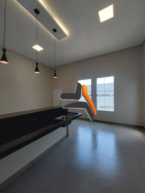 Casa com 3 quartos à venda, 178m2 em Loteamento Terras de São Pedro e São Paulo, Salto - SP - imagem 4 Foto 4 de Casa com 3 quartos à venda, 178m2 em Loteamento Terras de São Pedro e São Paulo, Salto - SP