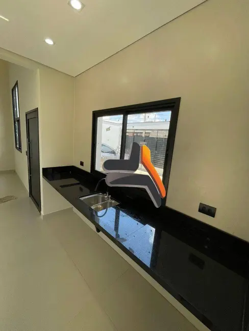 Foto 4 de Casa com 3 quartos à venda, 178m2 em Salto - SP