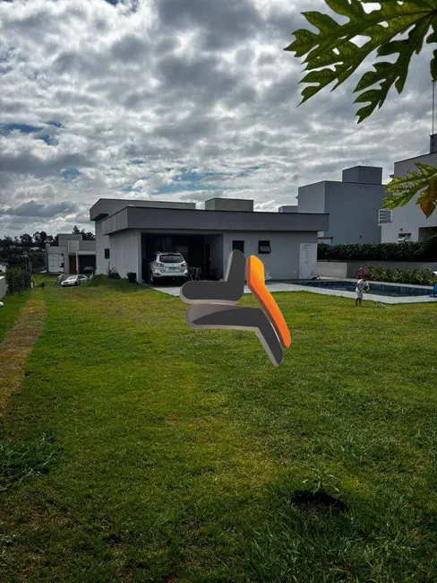 Casa de Condomínio com 4 quartos à venda, 1100m2 em Salto - SP - imagem 3 Foto 3 de Casa de Condomínio com 4 quartos à venda, 1100m2 em Salto - SP