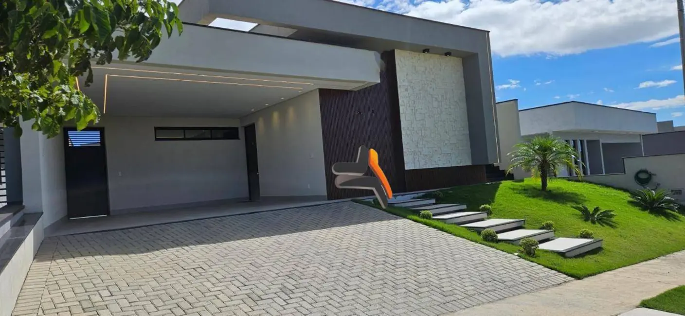 Foto 4 de Casa de Condomínio com 3 quartos à venda, 422m2 em Jardim Celani, Salto - SP