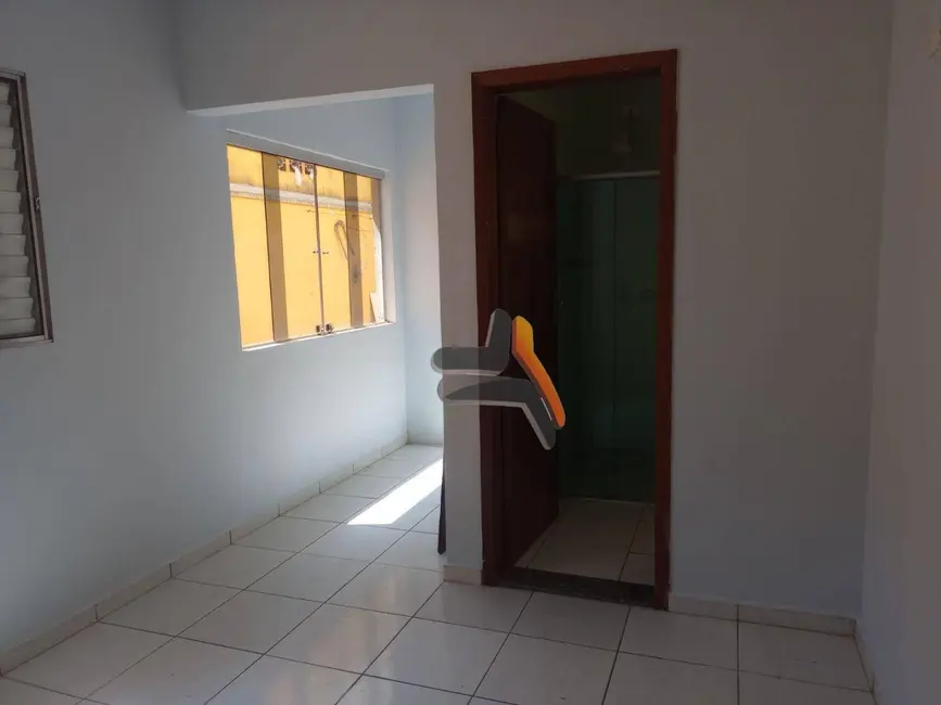 Foto 3 de Casa com 4 quartos à venda, 185m2 em Loteamento Terras de São Pedro e São Paulo, Salto - SP