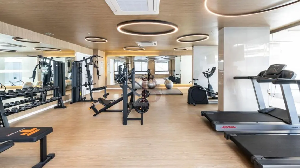 Apartamento com 4 quartos à venda, 200m2 em Icaraí, Niteroi - RJ - imagem 8 Foto 8 de Apartamento com 4 quartos à venda, 200m2 em Icaraí, Niteroi - RJ