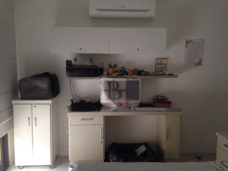 Foto 7 de Apartamento com 4 quartos à venda, 173m2 em Piratininga, Niteroi - RJ