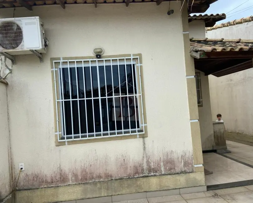 Foto 2 de Casa com 2 quartos à venda, 240m2 em Niteroi - RJ