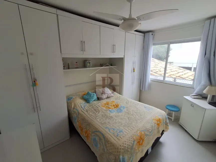 Foto 3 de Apartamento com 3 quartos à venda, 100m2 em Palmeiras, Cabo Frio - RJ