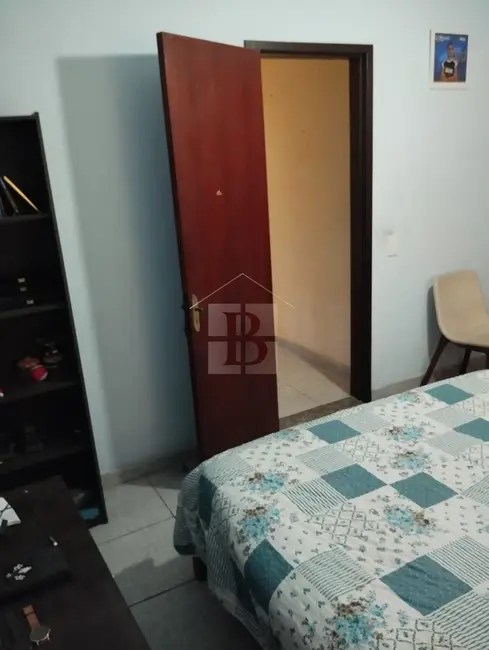 Casa com 4 quartos à venda, 182m2 em Colubande, Sao Goncalo - RJ - imagem 8 Foto 8 de Casa com 4 quartos à venda, 182m2 em Colubande, Sao Goncalo - RJ