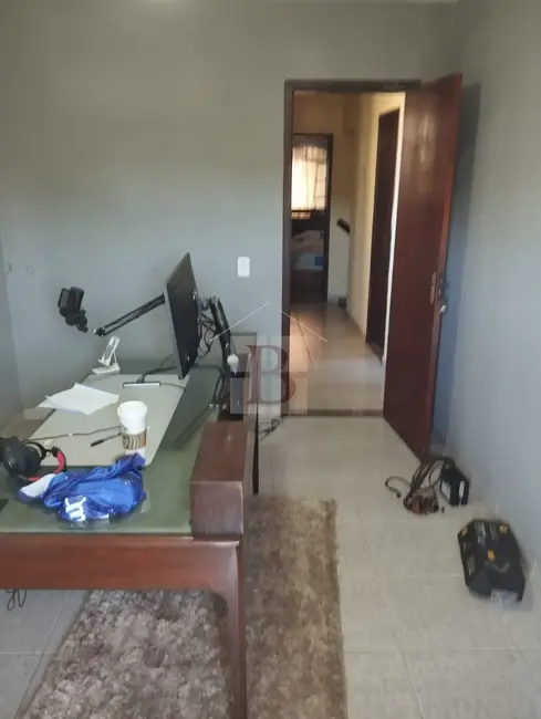 Casa com 4 quartos à venda, 182m2 em Colubande, Sao Goncalo - RJ - imagem 5 Foto 5 de Casa com 4 quartos à venda, 182m2 em Colubande, Sao Goncalo - RJ