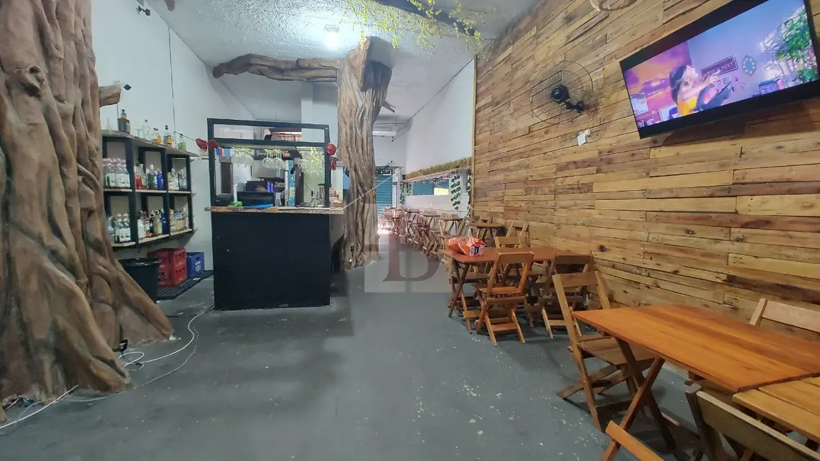 Loja à venda e para alugar, 170m2 em Centro, Niteroi - RJ - imagem 8 Foto 8 de Loja à venda e para alugar, 170m2 em Centro, Niteroi - RJ