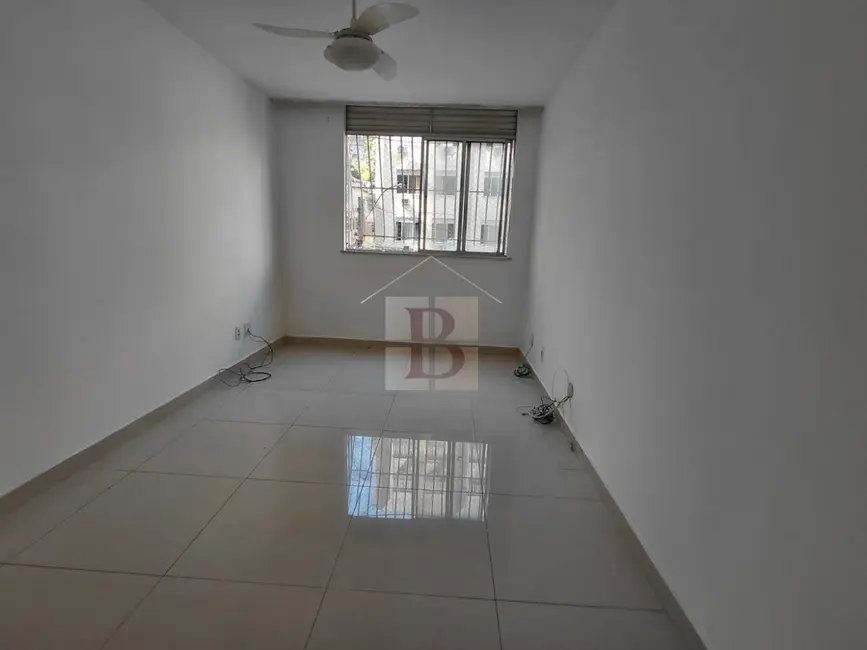 Foto 2 de Apartamento com 3 quartos à venda, 70m2 em Santa Rosa, Niteroi - RJ