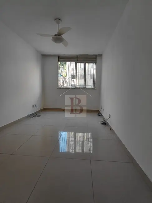 Foto 3 de Apartamento com 3 quartos à venda, 70m2 em Santa Rosa, Niteroi - RJ