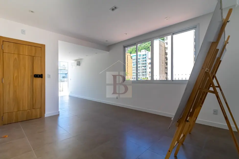 Foto 4 de Apartamento com 3 quartos à venda, 237m2 em Copacabana, Rio De Janeiro - RJ