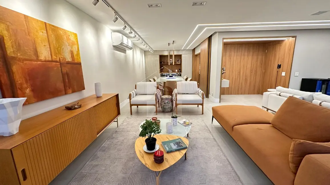 Foto 6 de Apartamento com 4 quartos à venda, 250m2 em Icaraí, Niteroi - RJ